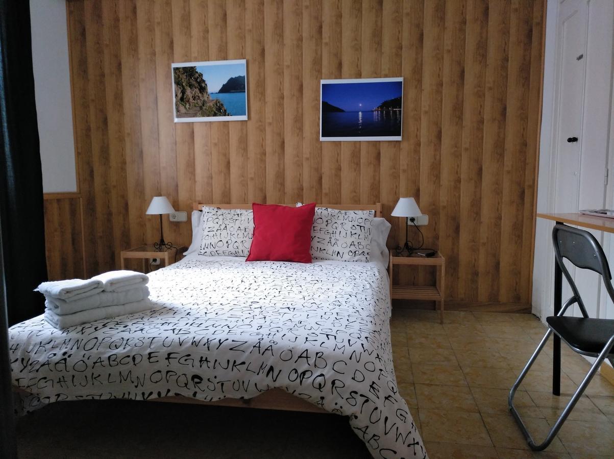Hostal Juventus Portbou Eksteriør bilde